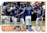 New York Mets 2023 Topps Complete Mint Hand Collated 25 Card Team Set Featuring Rookie Cards of Brett Baty, Kodai Senga, Mark Vientos and Francisco Alvarez