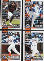 New York Mets 2026 Topps Complete Mint 29 Card Hand Collated Team Set with Rookie Cards of Nolan McLean, Jonah Tong, Jonathan Pintaro and Alejandro Carrillo Plus