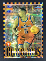 Chris Webber and Juwan Howard 1996 1997 Topps Stadium Club Class Acts ATOMIC Refractor Series Mint Card #CA 4