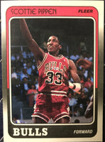 Scottie Pippen 1988 1989 Fleer Series NM Rookie Card #20 (D)