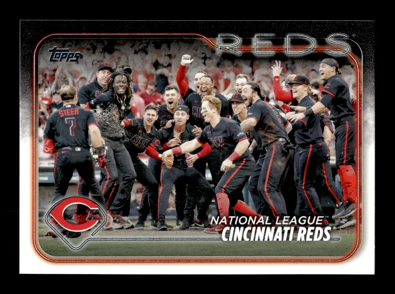 2024 Elly De La Cruz Topps Cincinnati Reds Mint Team Card #238