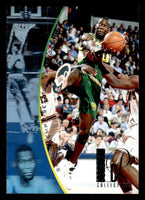 Shawn Kemp 1994 1995 SP Holoview Die Cut Series Mint Card #DPC22
