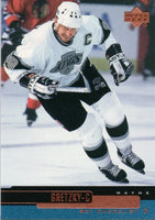 Wayne Gretzky 1999 2000 Upper Deck Series Card #135

