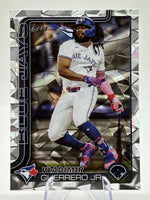 Vladimir Guerrero Jr.  2025 Topps Diamante Foil Series Mint Card #163
