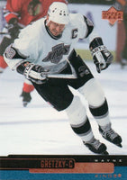Wayne Gretzky 1999 2000 Upper Deck Series Card #10
