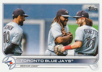 Toronto Blue Jays 2022 Topps Complete Mint Hand Collated 20 Card Team Set Featuring Vladimir Guerrero Jr and George Springer with Rookie Cards Plus
