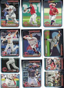 Cleveland Guardians 2024 Topps Complete Mint 21 Card Hand Collated Team Set Featuring Shane Bieber and José Ramírez with Rookie Cards of Gavin Williams and José Tena.Plus