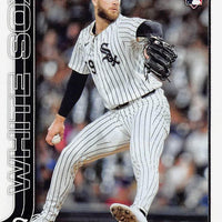 Chicago White Sox 2025 Topps Complete Mint Hand Collated 18 Card Team Set Featuring Rookie Cards of Brooks Baldwin, Ky Bush, Drew Thorpe, Sean Burke, Jairo Iriarte and Jake Eder Plus