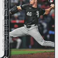 Chicago White Sox 2025 Topps Complete Mint Hand Collated 18 Card Team Set Featuring Rookie Cards of Brooks Baldwin, Ky Bush, Drew Thorpe, Sean Burke, Jairo Iriarte and Jake Eder Plus
