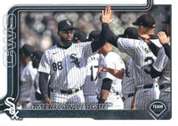 Chicago White Sox 2025 Topps Complete Mint Hand Collated 18 Card Team Set Featuring Rookie Cards of Brooks Baldwin, Ky Bush, Drew Thorpe, Sean Burke, Jairo Iriarte and Jake Eder Plus
