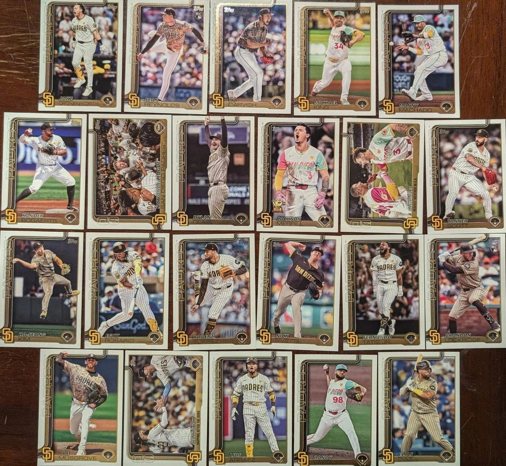 San Diego Padres 2025 Topps Complete Mint 22 Card Team Set Featuring Manny Machado, Yu Darvish, Xander Bogaerts, Fernando Tatis Jr with Rookie Cards of Sean Reynolds and Brandon Lockridge Plus