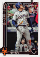 New York Mets 2025 Topps Complete Mint 24 Card Hand Collated Team Set Featuring Francisco Lindor, Juan Soto, Edwin Díaz and Pete Alonso with Luisangel Acuña Rookie Card Plus
