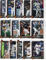 New York Mets 2025 Topps Complete Mint 24 Card Hand Collated Team Set Featuring Francisco Lindor, Juan Soto, Edwin Díaz and Pete Alonso with Luisangel Acuña Rookie Card Plus
