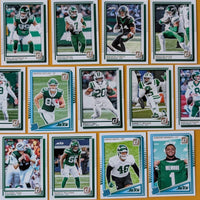 New York Jets 2025 Donruss Factory Sealed 13 Card Team Set Featuring Garrett Wilson and Justin Fields with 3 Rated Rookie Cards Plus