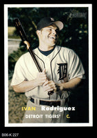 Ivan Rodriguez 2006 Topps Heritage Series Mint Card #227
