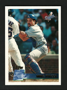 Mike Piazza 1996 Topps Mint Card #246