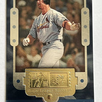 Mark McGwire 1999 Upper Deck SPX Series Mint Card #4