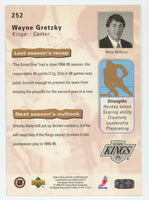 Wayne Gretzky 1995 1996 Upper Deck Scouting Report Series Mint Card #252
