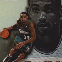 Grant Hill 1998 1999 Flair Showcase Row 3 Series Mint Card #3