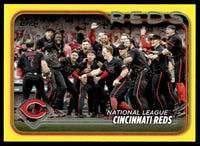 2024 Topps Cincinnati Reds Team Card Yellow Parallel Card #238
