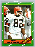 Ozzie Newsome 1986 Topps Series Card #191
