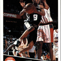 Tony Parker 2001 2002 Fleer Shoebox Series Mint Rookie Card #180   Only 2500 Made