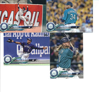 Seattle Mariners 2018 Topps Complete Series One and Two Regular Issue 21 card Team Set with Nelson Cruz, Felix Hernandez and Mitch Haniger Future Stars plus
