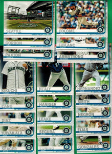 Seattle Mariners 2019 Topps Complete Series One and Two Regular Issue 21 card Team Set with Marco Gonzales, Mitch Haniger and Felix Hernandez plus
