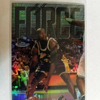 Shaquille O'Neal 1997 1998 Topps Finest Silver Refractor Serial #467/1090 Series Mint Card  #148