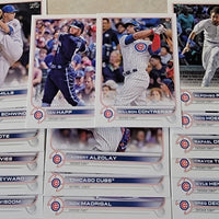 Chicago Cubs 2022 Topps Complete 17 Card Team Set Featuring Willson Contreras Plus Rookie Cards and Others