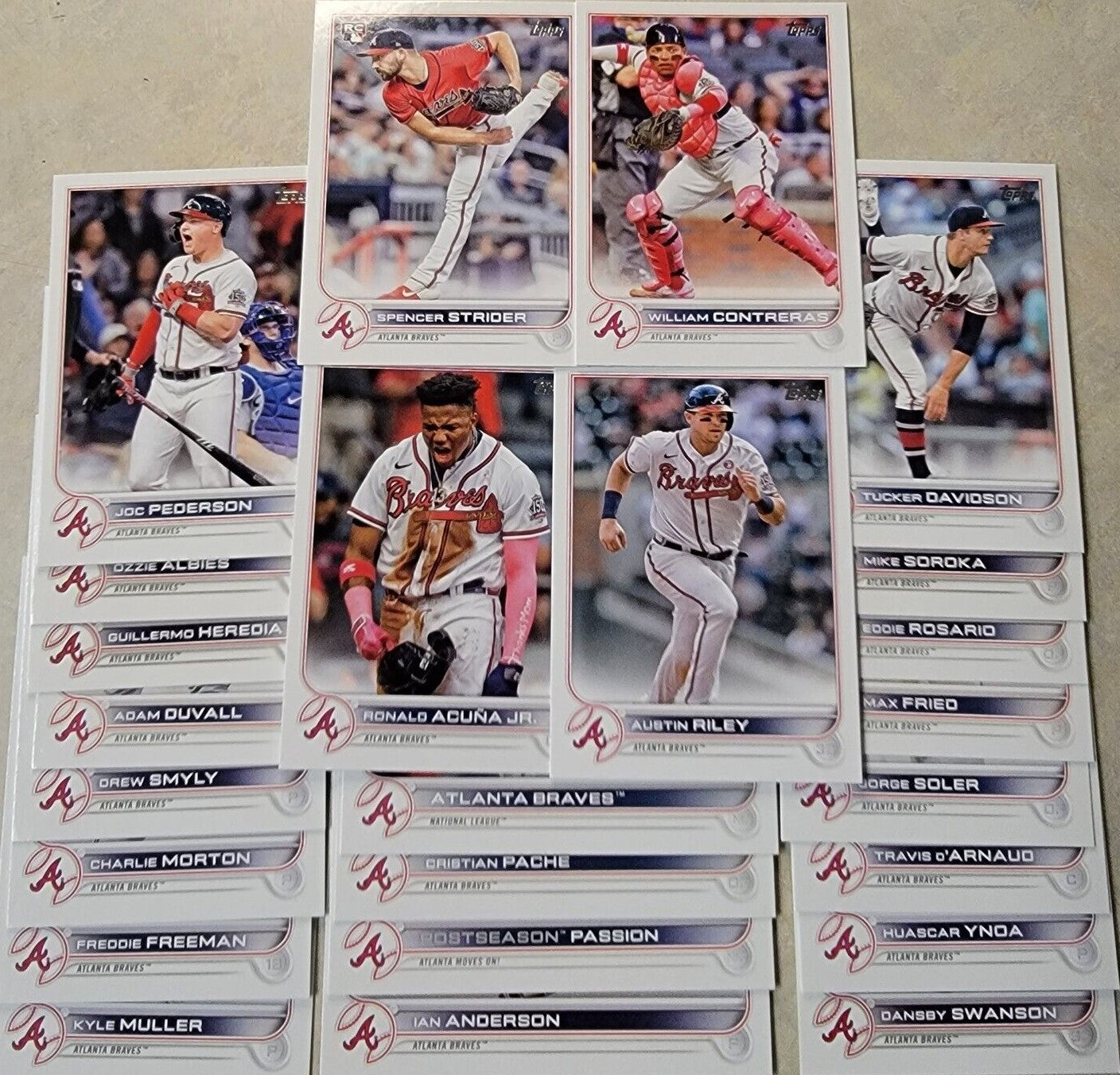 Atlanta Braves 2022 Topps Complete Mint Hand Collated 25 Card Team Set