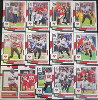 Tampa Bay Buccaneers 2022 Donruss Factory Sealed Team Set with Tom Brady and Rated Rookie Cards of Logan Haii and Rachaad White
