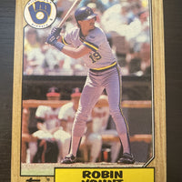 Robin Yount 1987 Topps Series Mint Card #773