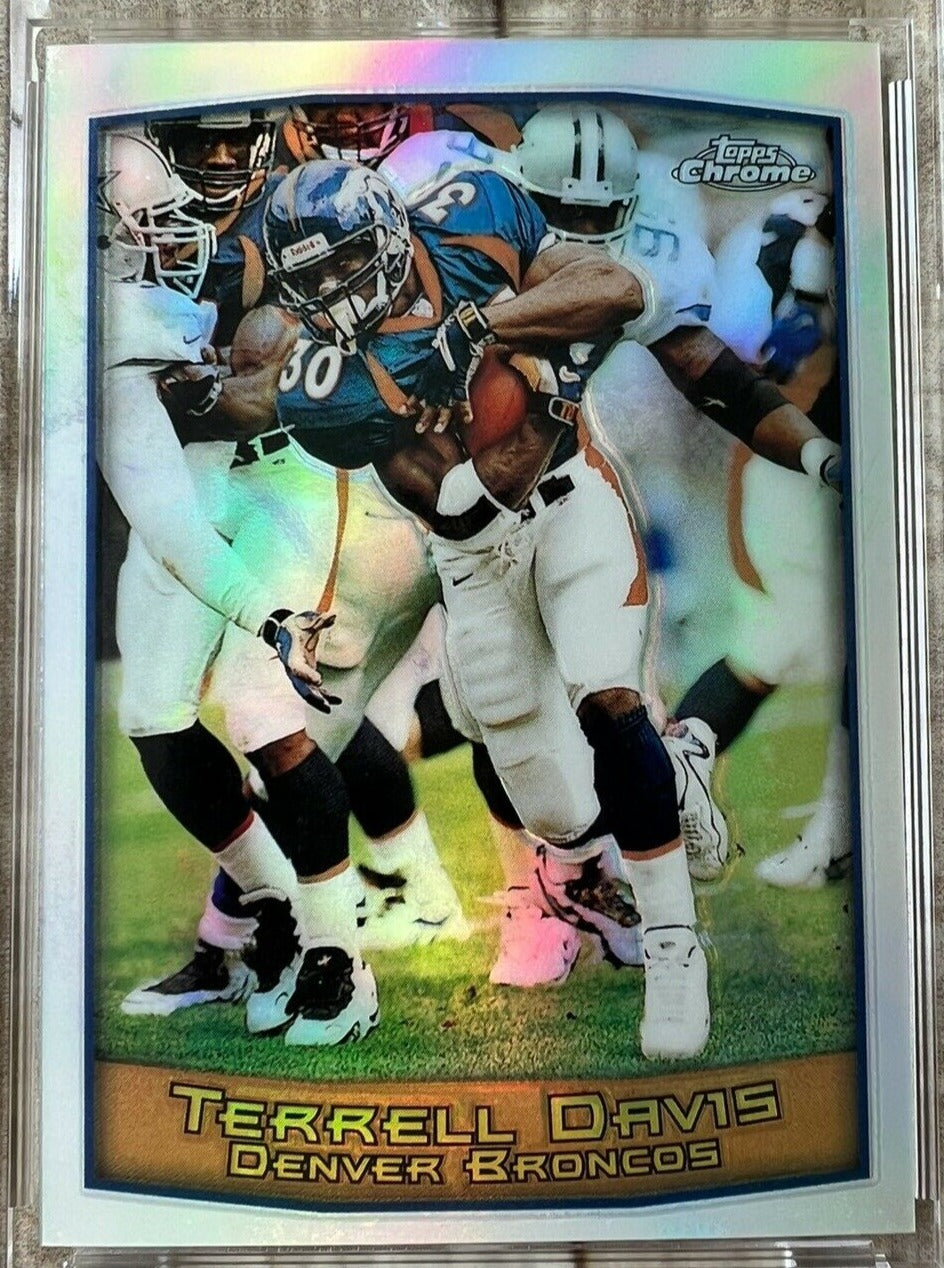 Terrell Davis 1999 Topps Chrome Refractor Series Mint Card #100