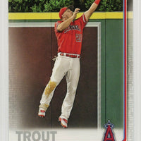 Mike Trout 2019 Topps Series Mint Card #100