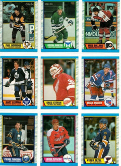 1079 Topps Wayne Gretzky Rookie Card