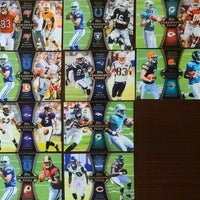 2012 Topps Football Paramount Pairs Insert Set with Andrew Luck, Robert Griffin III and more!