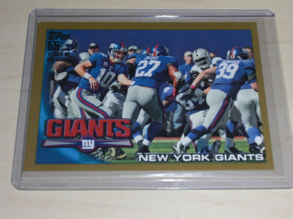 New York Giants 2010 Topps Gold Series #911/2010 Mint Card #116