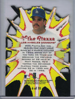 Mike Piazza 1997 Fleer Bleacher Blasters Series Mint Card #6
