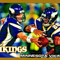 Brett Favre and Adrian Peterson 2010 Topps GOLD Series Mint Card #188 SERIAL #907/2010